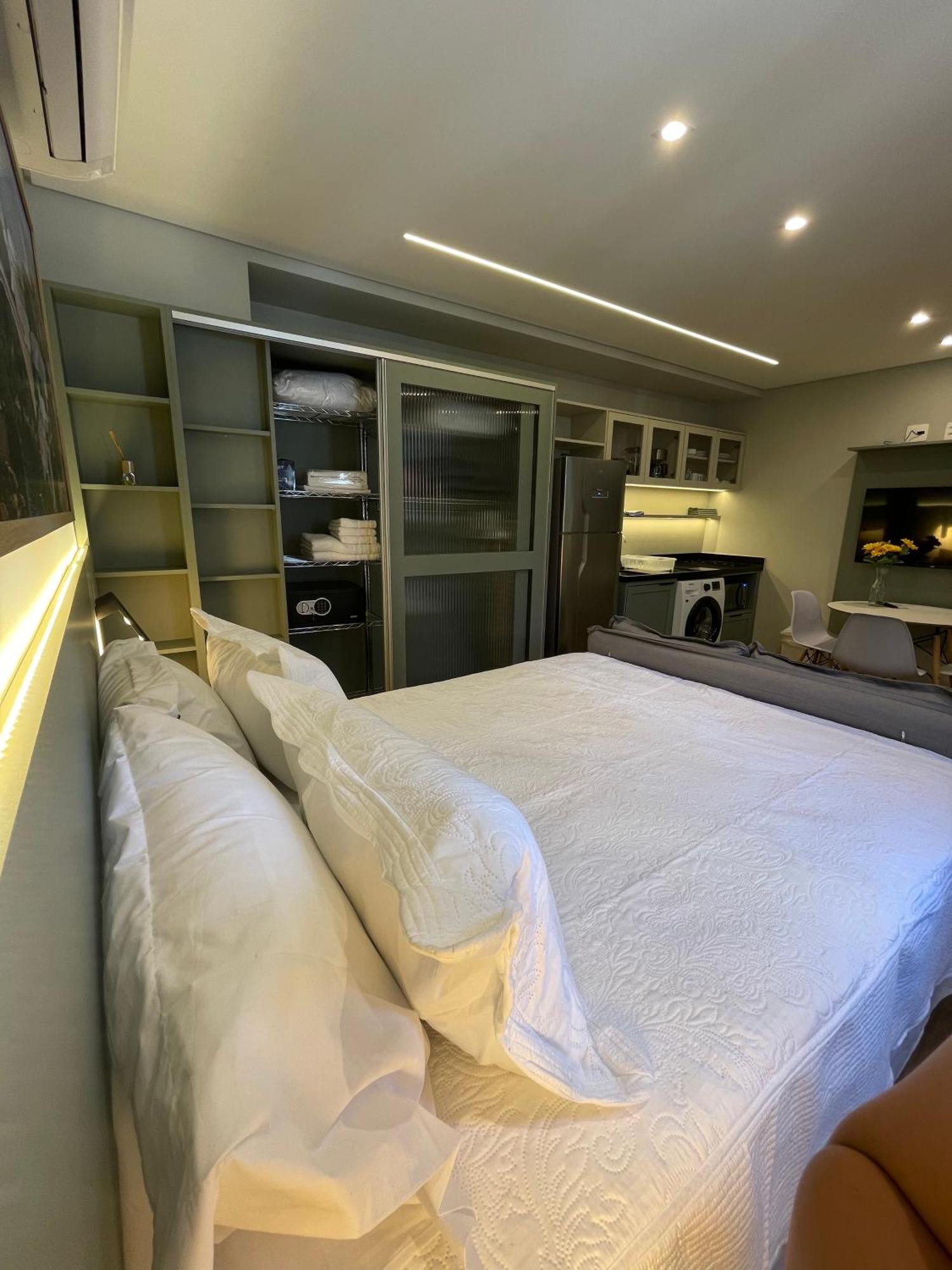 Apartamento Iguatemi B - Premium Location, Modern And New Space, Affordable *